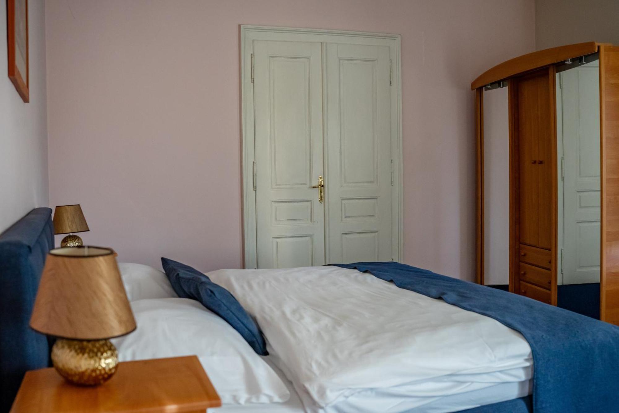 Hotel Ruzek Hranice  Bagian luar foto